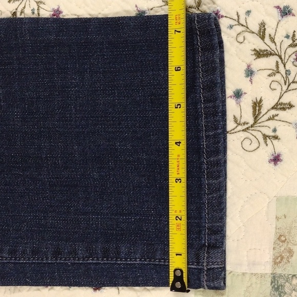 Loft Capri Low-rise Dark Wash Denim‎ - Picture 9 of 11
